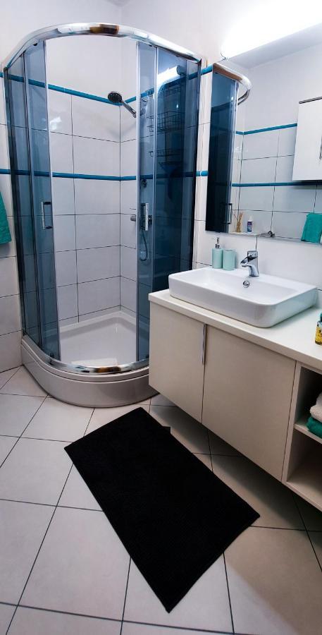 Radenka Zafron Apartment Vodice Esterno foto