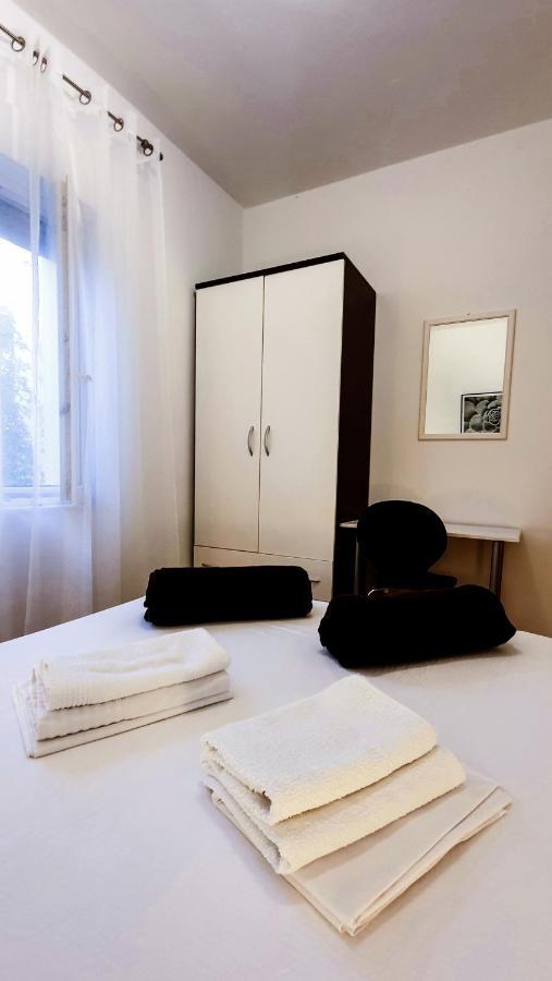 Radenka Zafron Apartment Vodice Esterno foto
