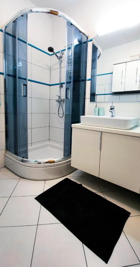 Radenka Zafron Apartment Vodice Esterno foto