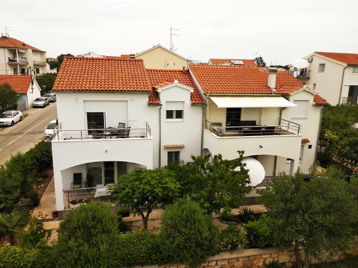 Radenka Zafron Apartment Vodice Esterno foto